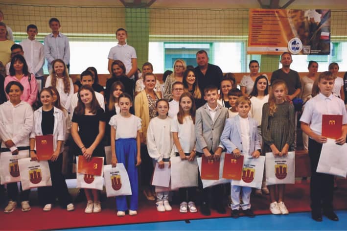 stypendia motywacyjne Dzialoszyn (4)